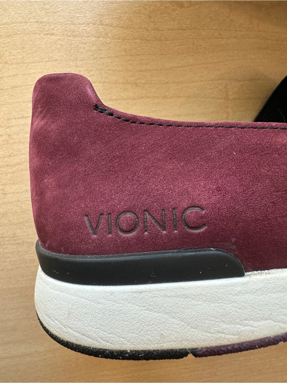 Vionic Cadee Women’s Slip-On Loafers in Wine - Size 5 - Picture 7 of 11
